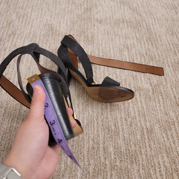 BCBG Luisella Criss Cross Ankle Strap Sandal - Picture 7 of 7